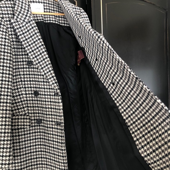 Black/White Houndstooth Winter Coat - Picture 5 of 5